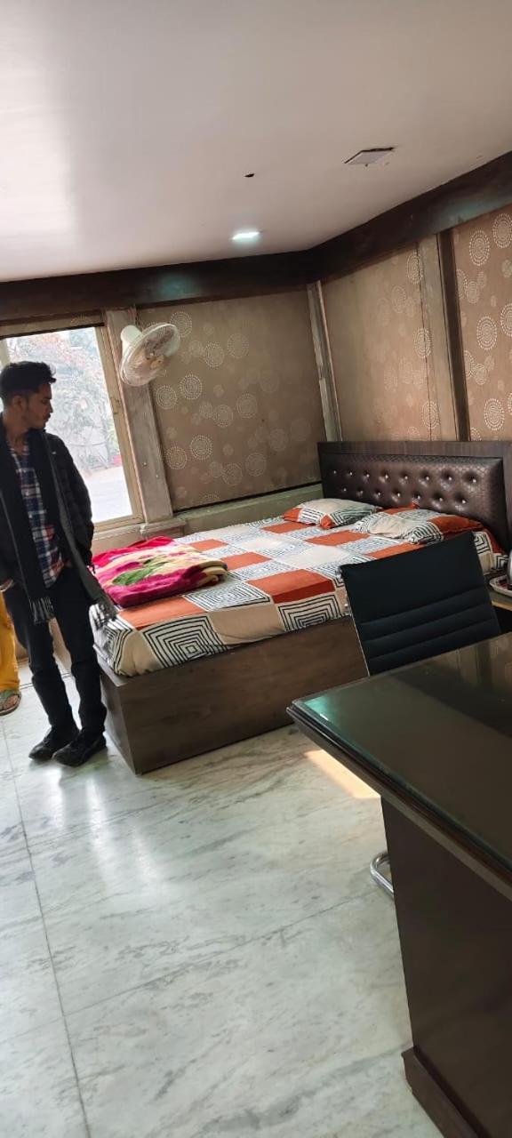 Hotel Triveni Darshan Allāhābād Junction 外观 照片